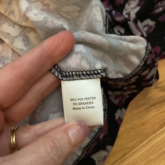 Evereve Peyton Jensen Stella Leopard Pullover, EUC, size S, super soft - Picture 7 of 7